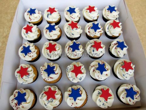 MINI CUPCAKES